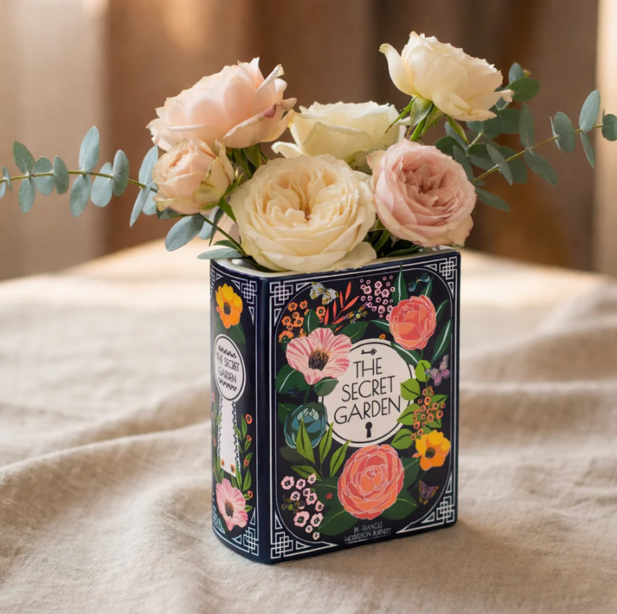 MyBookHaven™ Book Vase